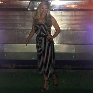 Meet your Posher, Sarah beth